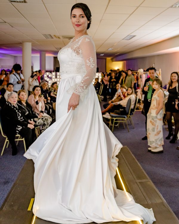 Vestido Novia 2 piezas - Imagen 3